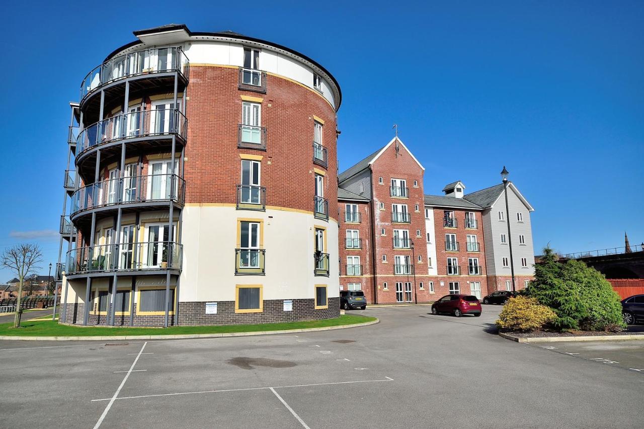 Racecourse Serviced Apartments Chester Exterior foto